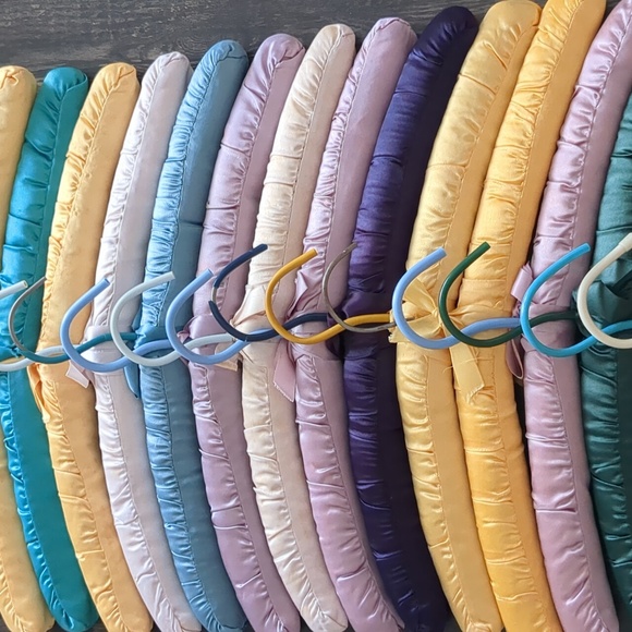 Vintage Fabric Hangers Set Of 16 - Picture 3 of 5